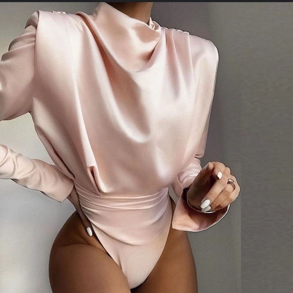 House of CB Giselle Blush pink Satin Bodysuit size XS‎ NWOT - Picture 13 of 15